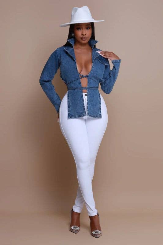 Ladies Collared V-neckline Denim Jacket