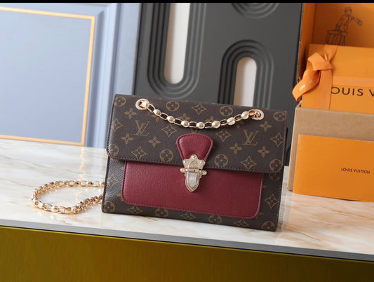 Bordeaux chain bag - Monogram coming soon