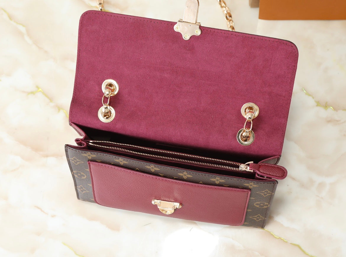 Bordeaux chain bag - Monogram coming soon